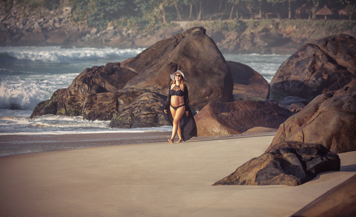 book fotográfico de gestante-externo em praia do RJ