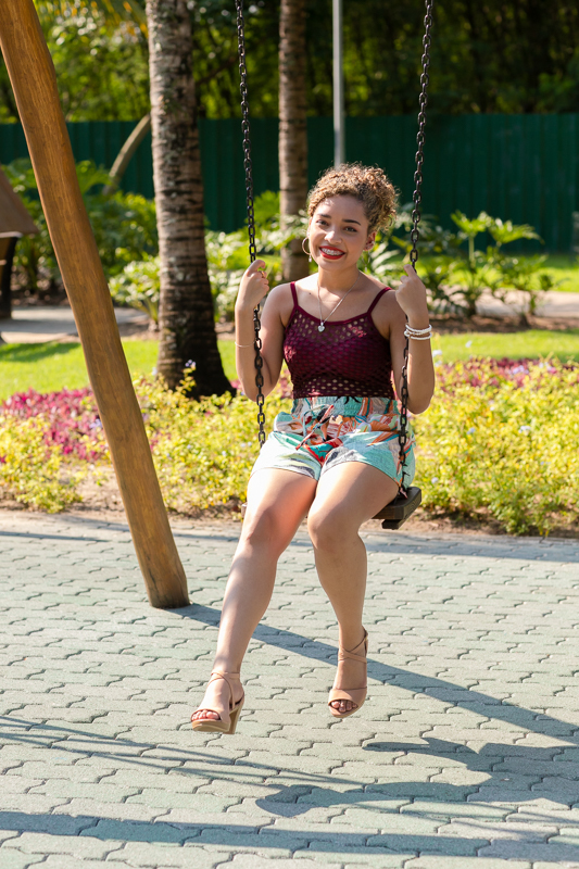 ensaio externo-debutante no balanço em condomínio rio 2-rj