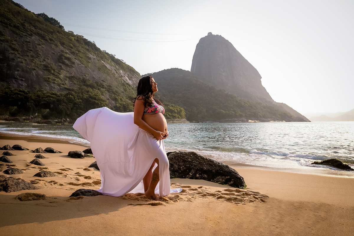 ensaio de gestante na Urca ao fundo morro pão de açúcar-fotografia-ensaios-gestação-rj