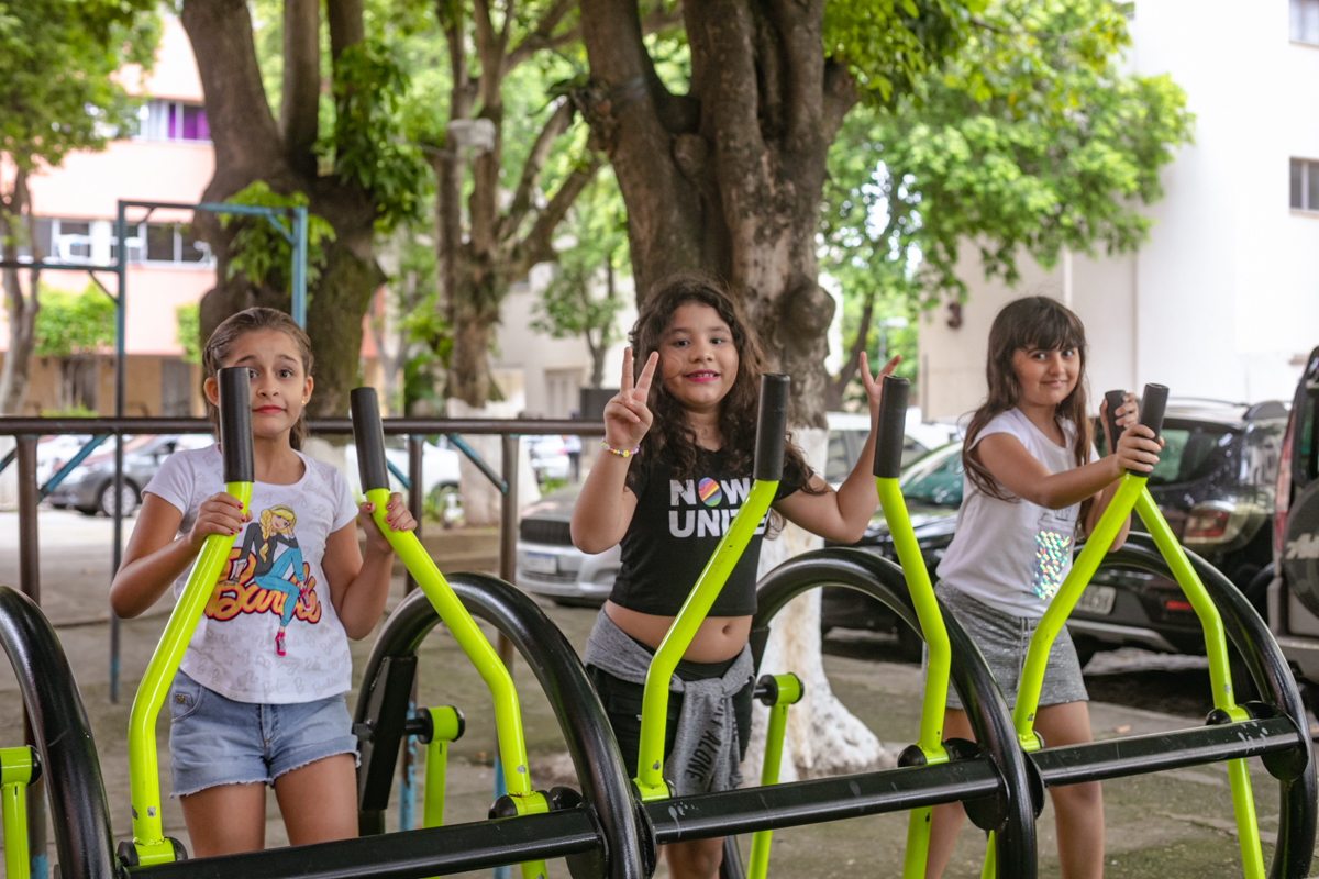 Jojo e as amiguinhas em festa temático spa