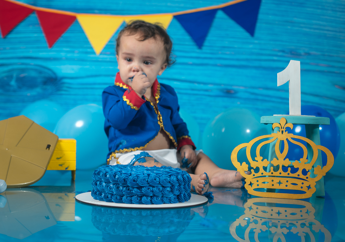 Fotografia infantil-Smash the cake-Rei Arthur-