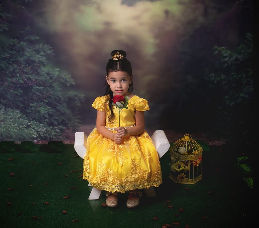 ensaio infantil-book fotográfico em estúdio- bela e a fera