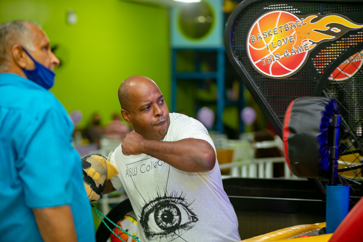 CT SUPER INFANTIL-brinquedos-eletrônicos-adultos-festa Mariana 7 anos-rj