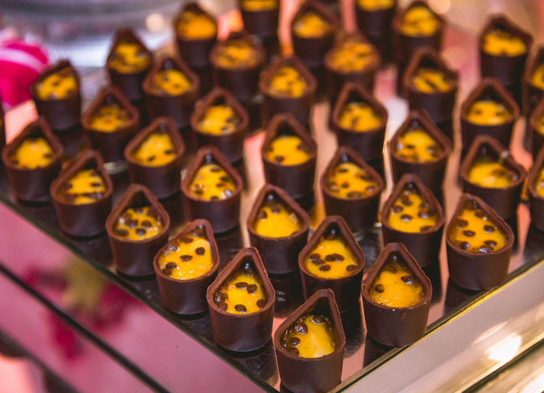 mesas de doces-casamento-chocolate-fotógrafo-casamento-Mont Sonhos Festas e Eventos-Karina e Jorge