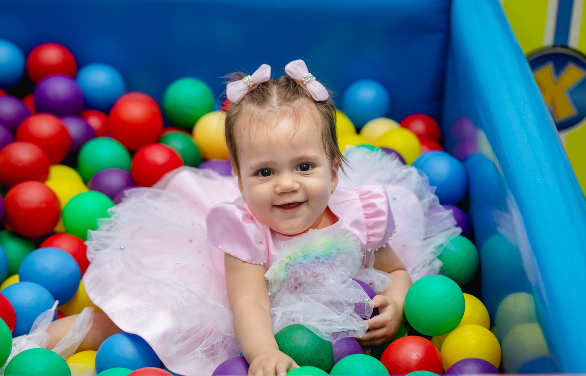 piscina de bolinhas-festa infantil-ursinhos carinhosos menina- 1 ano-estação faz de conta 3-freguesia
