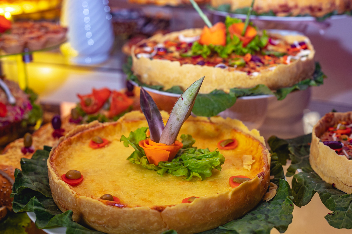 buffet-mesa em casa de festas paris-padre Miguel-fotografa festas xv casa paris-padre miguel-rj