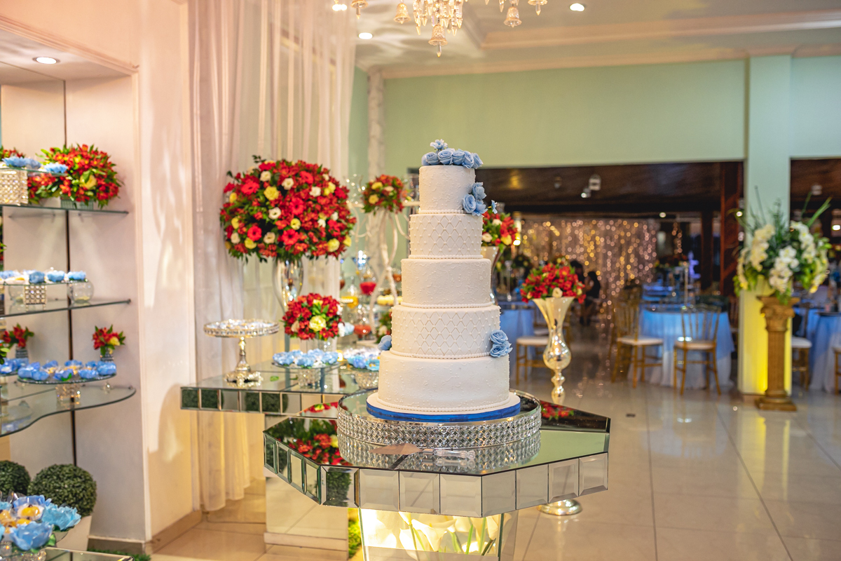 esta debutante-Gabriela Julião-casa de festa Paris-Padre Miguel-rj-decoração mesa