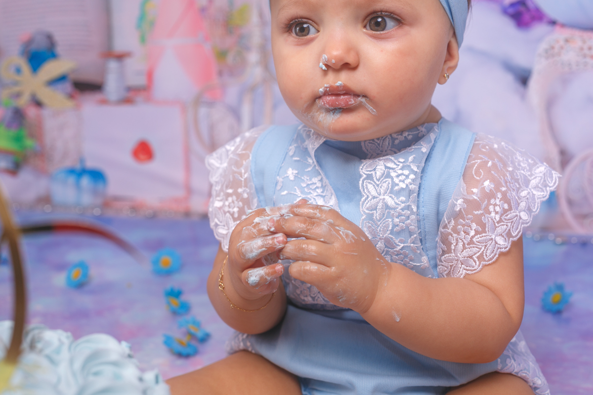 smash the cake-1 aninho da Renata-cinderela-fotografia em estúdio
