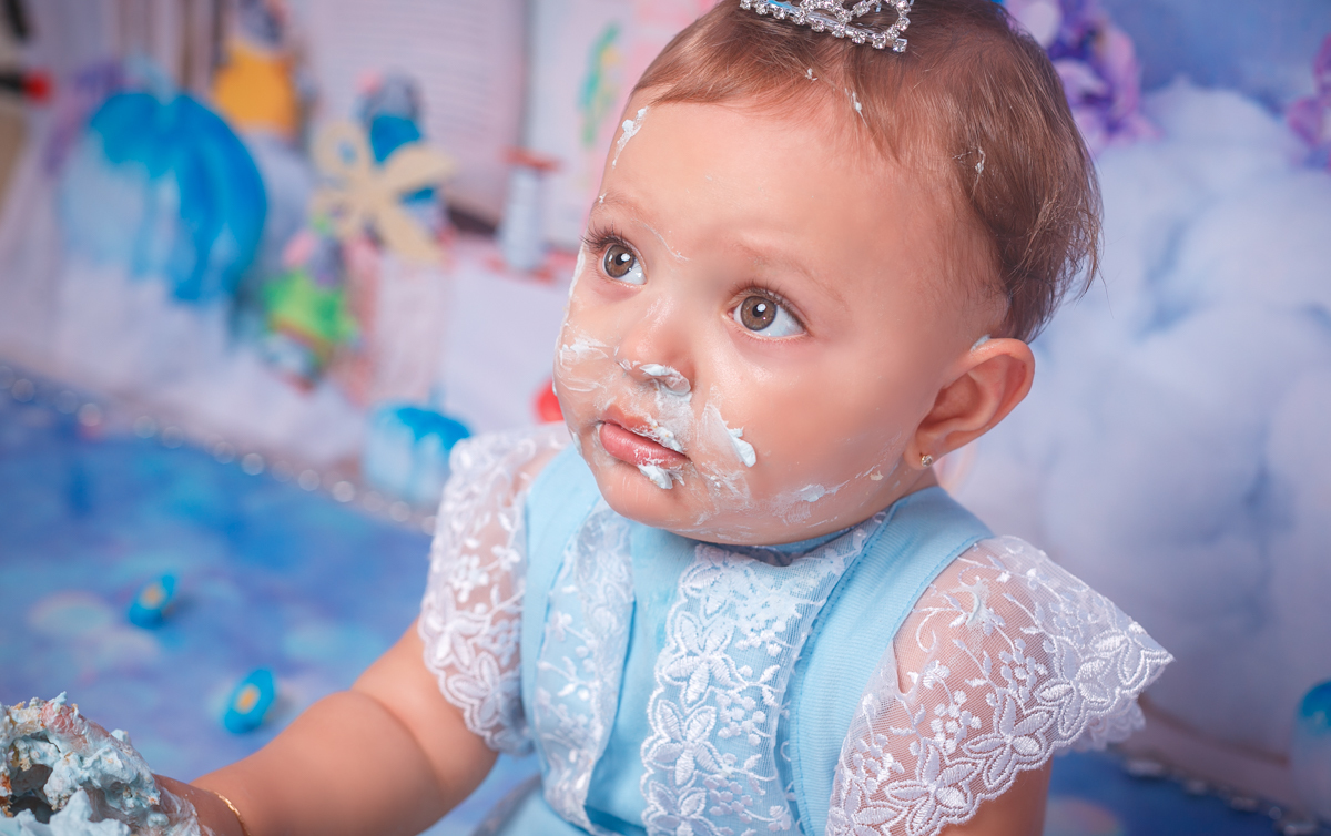 smash the cake-1 aninho da Renata-cinderela-fotografia em estúdio