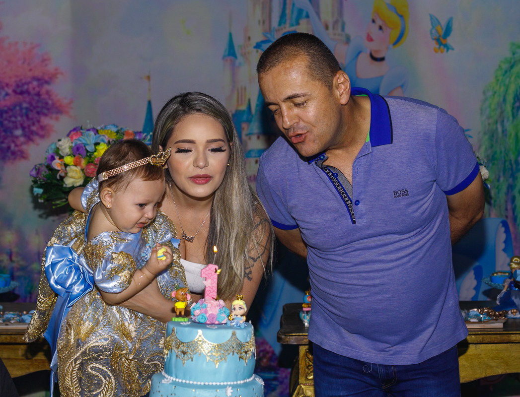 top de bolo- biscuit-festa cinderela-decoração-festa de 1 ano