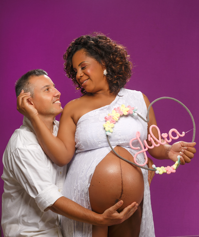book fotográfico-looks de gestante-fotos em estúdio fotográfico em realengo-rj