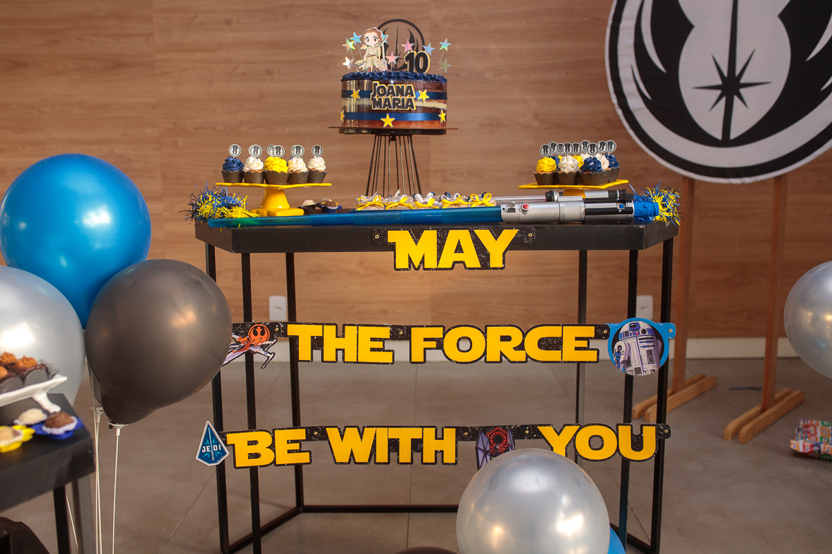 aniversário 10 anos-Joana Maria realizado salão festa Vila Militar- tema  star Wars 