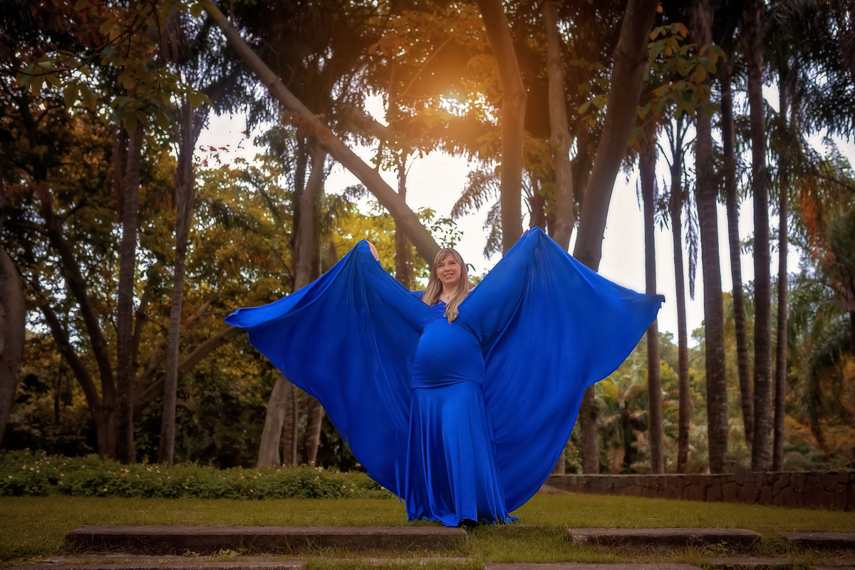 vestido com  abas em ensaio de gestante externo-rj
