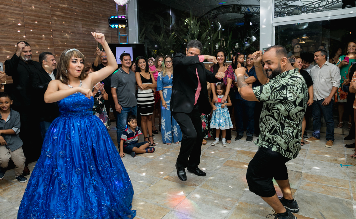 valsa 15 anos-festa xv debutante-coreografia-baila-garden vip-são gonçalo-niterói-rj