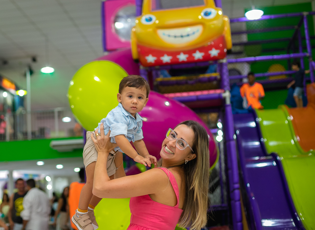 brinquedos-tobogã-casa de festas uau kids-aniversário 5 anos da Lavínia-rj