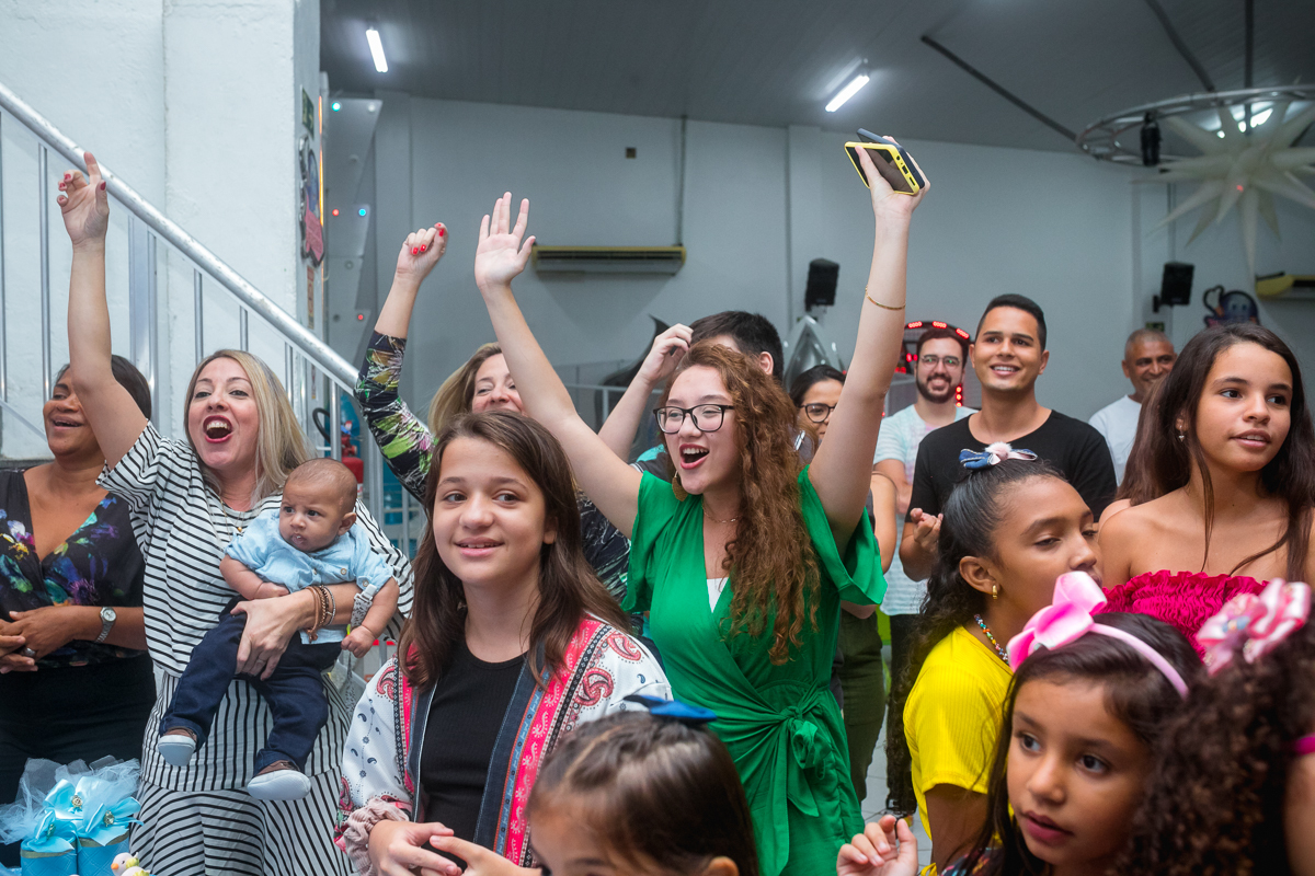 animação-aniversário=convidados-=casa de festas mundo colorido-taquara-rj