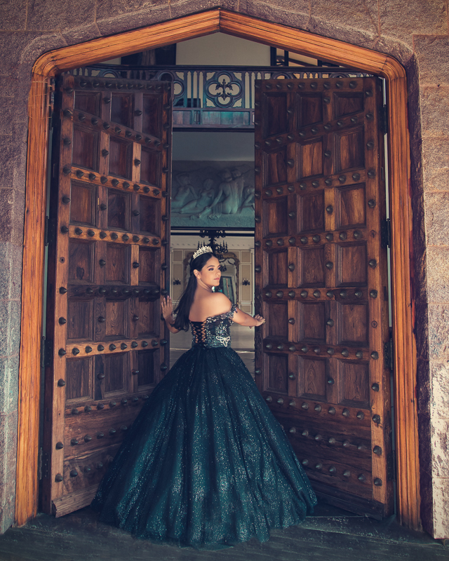 ensaio fotográfico-book fotos- debutante-maria luiza-porta madeira castelo country-Petrópolis