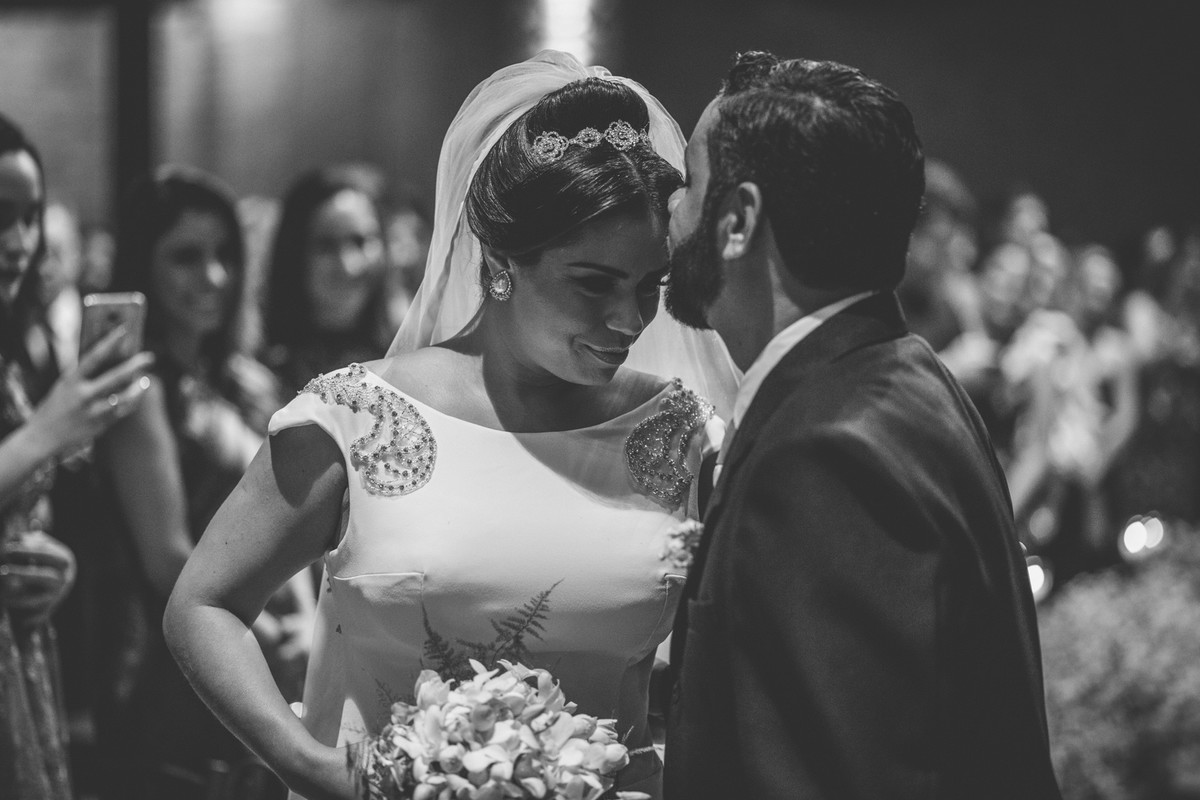 Beijo do irmão da noiva