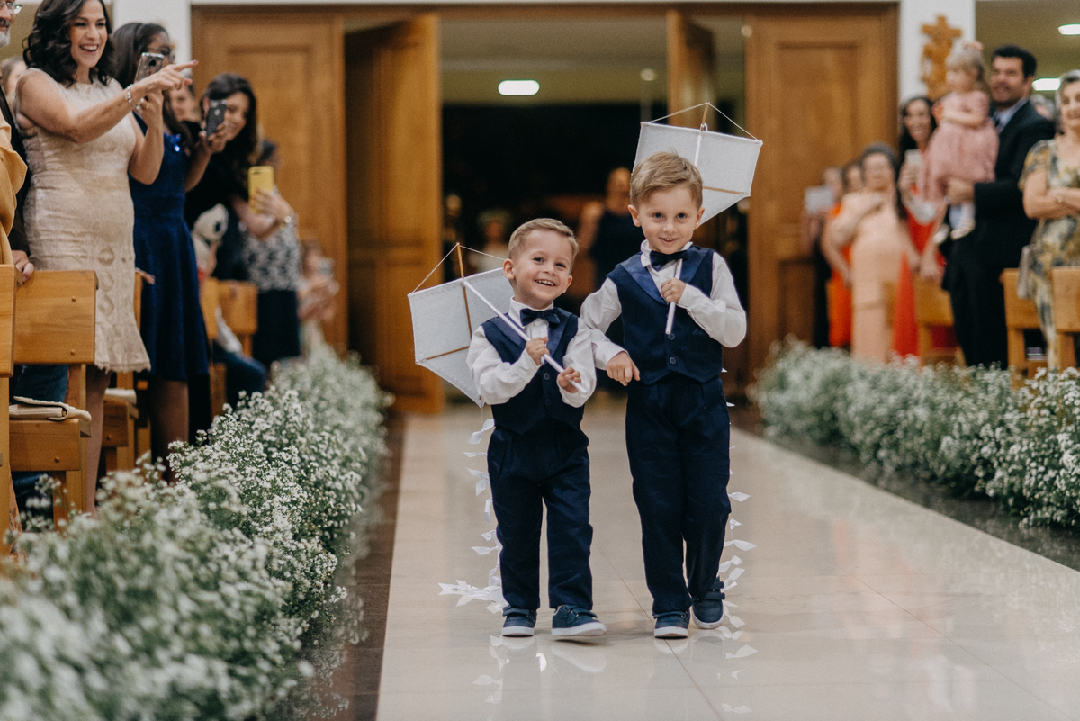 Pajens com alianças