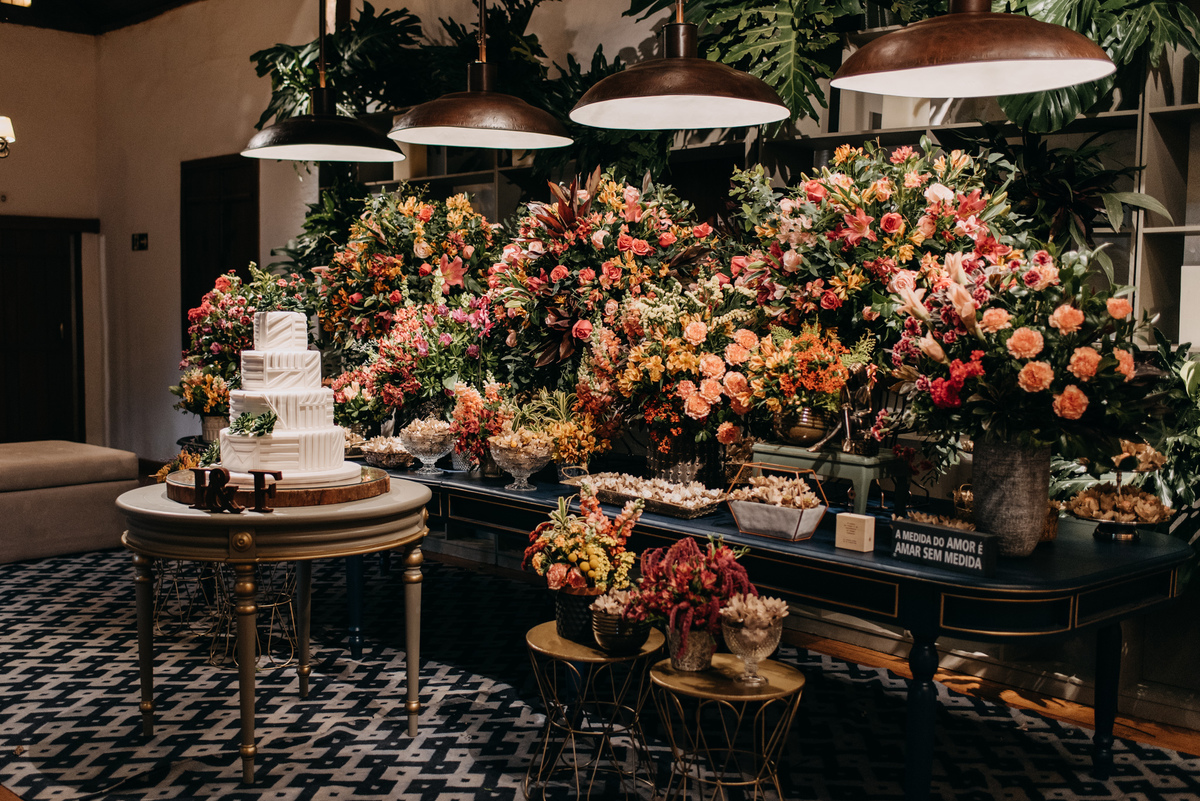 mesa do bolo de casamento