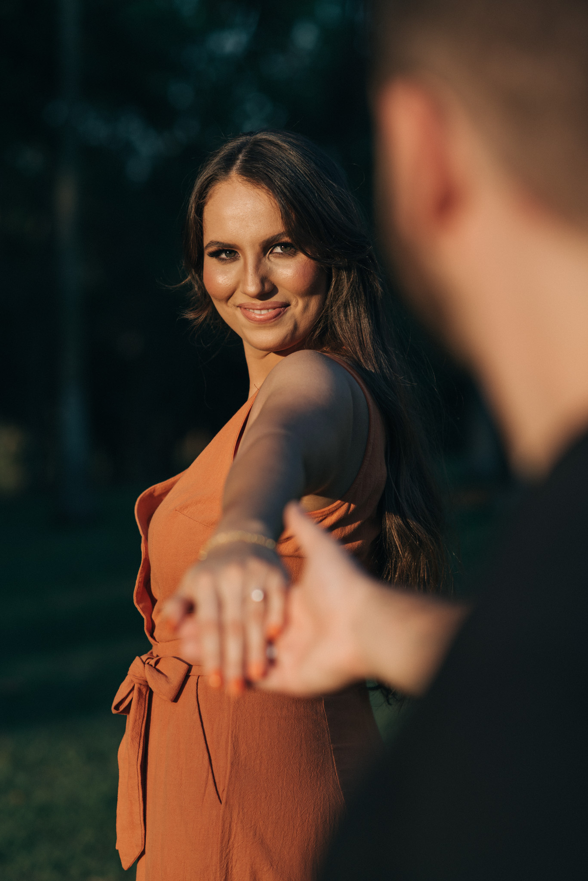 noivos de maos dadas 