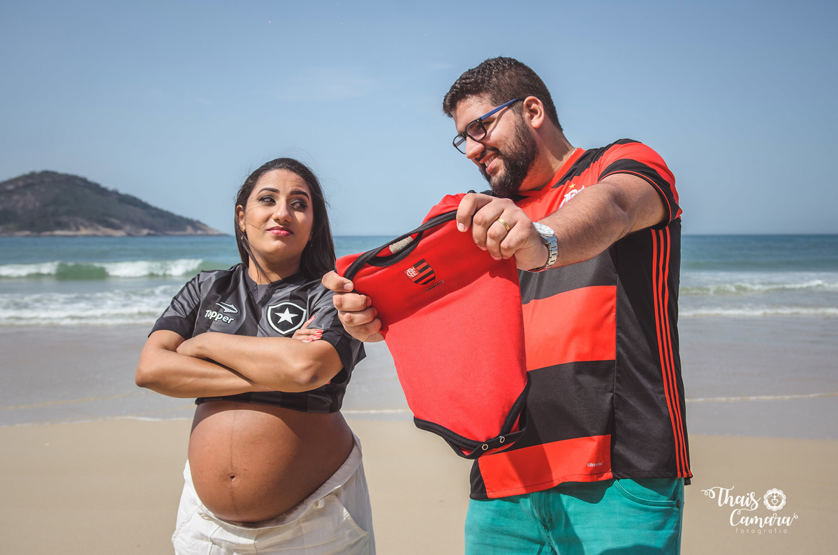 Ensaio Gestante - sessão gestante - na praia - Grumari - Rio de Janeiro , RJ - Thaís Camara fotografia