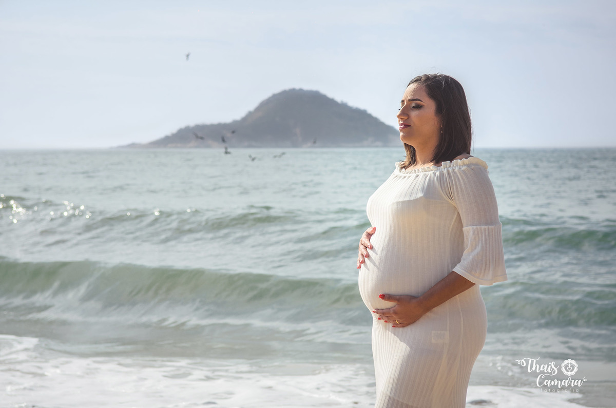Ensaio Gestante - sessão gestante - na praia - Rio de Janeiro , RJ - Thaís Camara fotografia