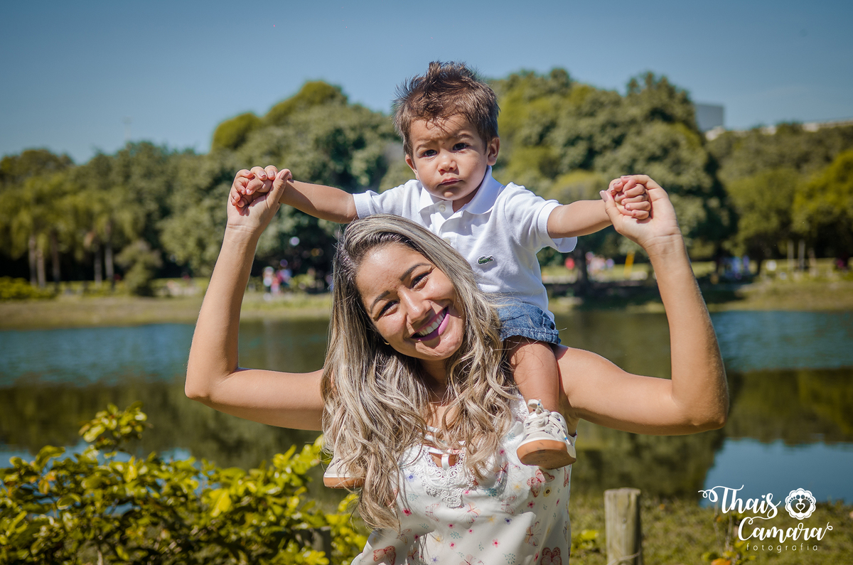 Ensaio externo - Ensaio mãe e filho - sessão família - Rio de Janeiro, RJ - Thaís Camara Fotografia