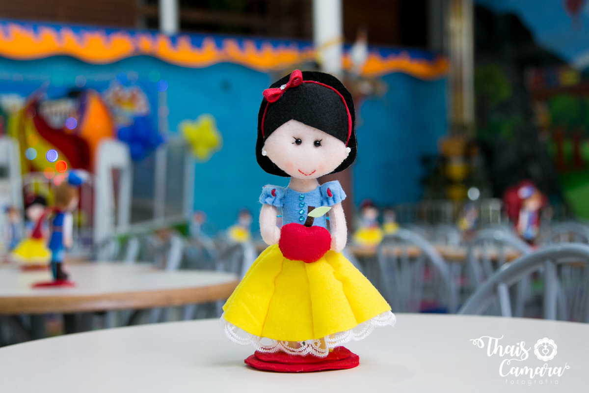 Foto de festa, cobertura de festa, cobertura fotográfica infantil, festa infantil rj thais camara, tia thais, fotografo rio de janeiro, fotografo zona oeste rj, festa branca de neve, festa da disney, festa princesas, festa em casa, festa no play