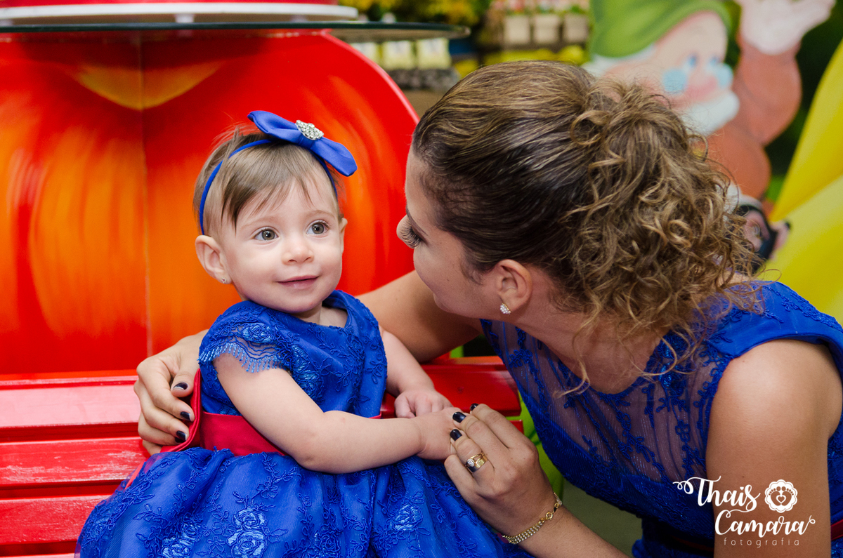 Foto de festa, cobertura de festa, cobertura fotográfica infantil, festa infantil rj thais camara, tia thais, fotografo rio de janeiro, fotografo zona oeste rj, festa branca de neve, festa da disney, festa princesas, festa em casa, festa no play