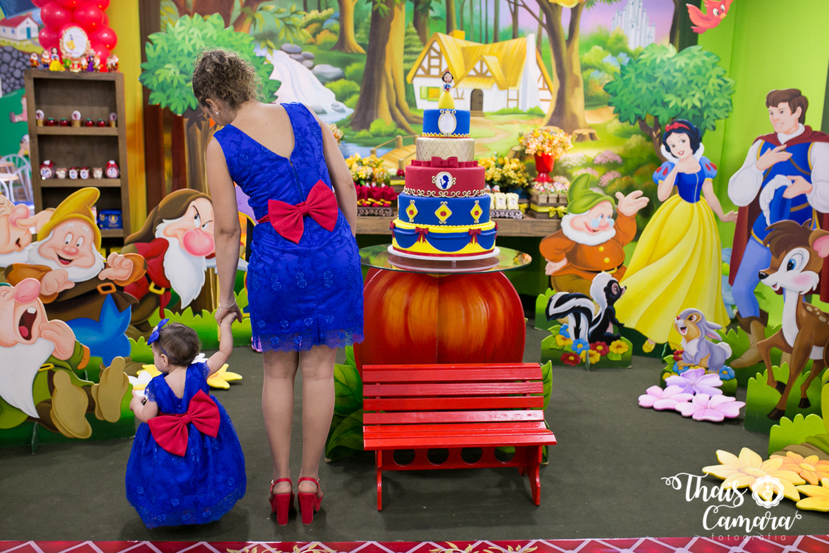 Foto de festa, cobertura de festa, cobertura fotográfica infantil, festa infantil rj thais camara, tia thais, fotografo rio de janeiro, fotografo zona oeste rj, festa branca de neve, festa da disney, festa princesas, festa em casa, festa no play