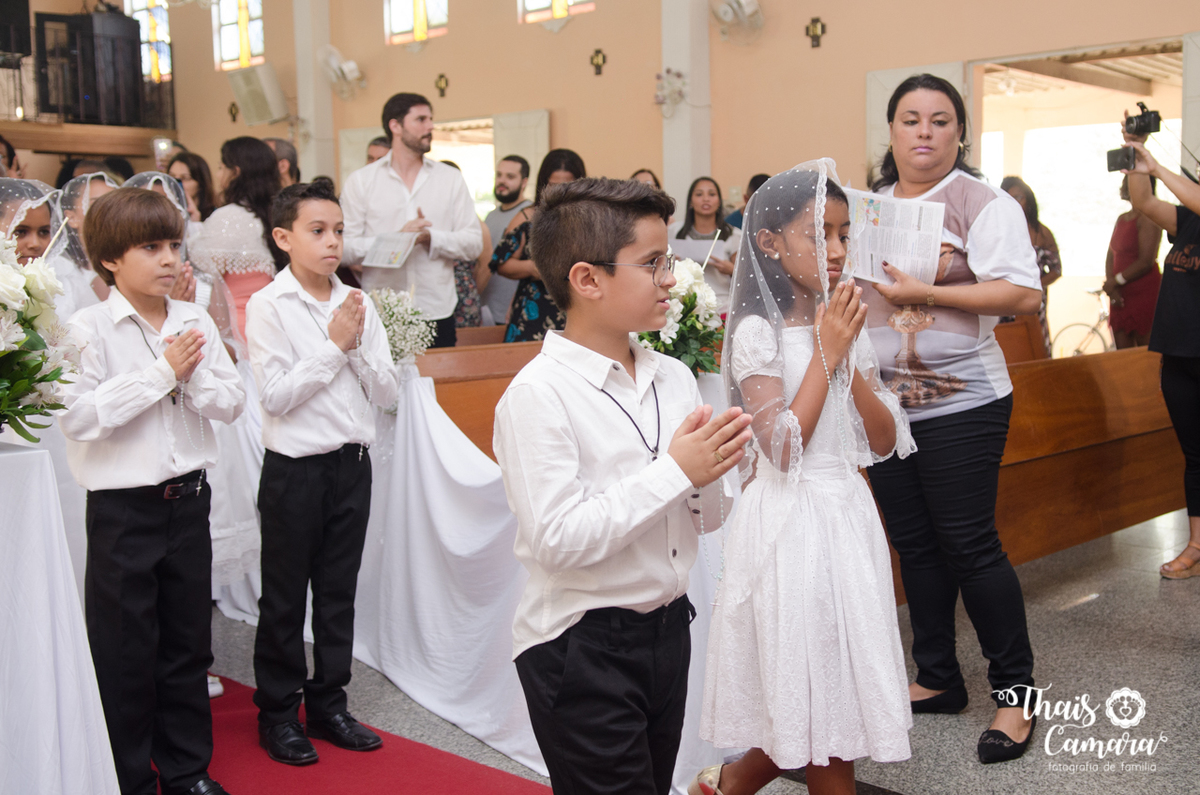 Primeira comunhão, Registro de comunhão, fotografia religiosa, fotografia cristã, primeira eucaristia, Thaís Camara, Thais Camara fotografia, Rio de Janeiro, RJ