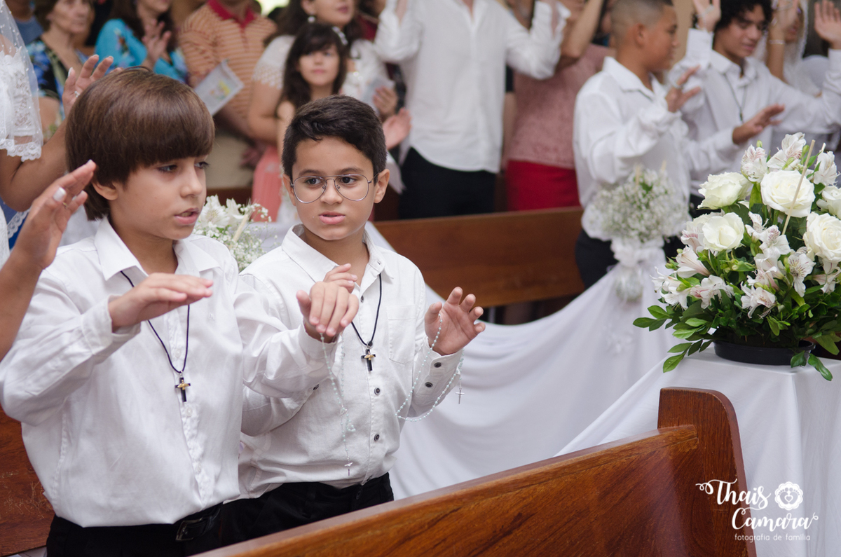 Primeira comunhão, Registro de comunhão, fotografia religiosa, fotografia cristã, primeira eucaristia, Thaís Camara, Thais Camara fotografia, Rio de Janeiro, RJ