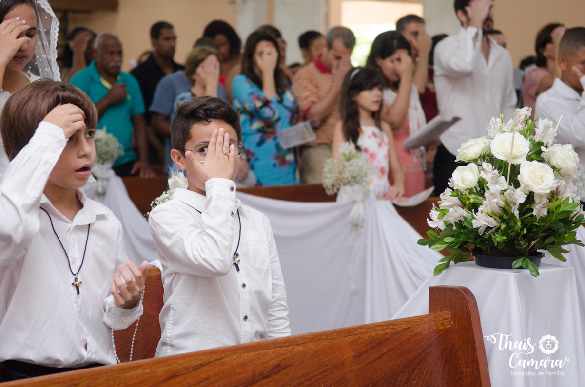 Primeira comunhão, Registro de comunhão, fotografia religiosa, fotografia cristã, primeira eucaristia, Thaís Camara, Thais Camara fotografia, Rio de Janeiro, RJ