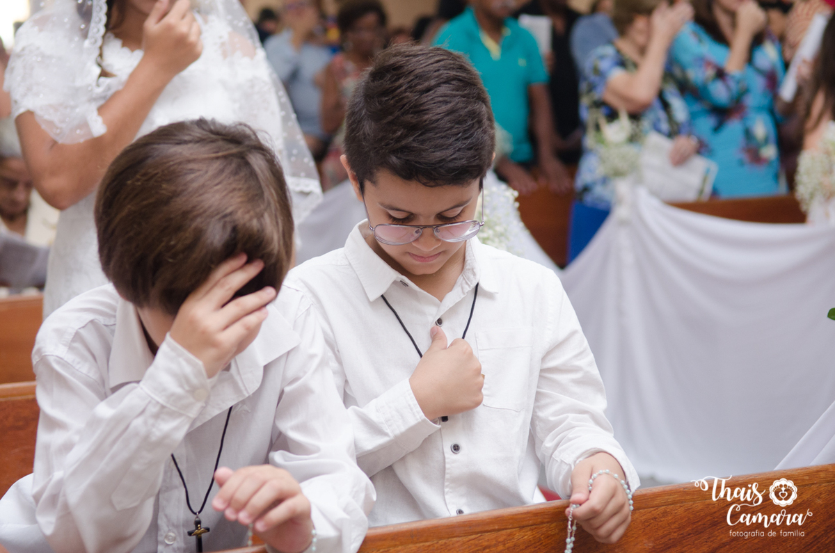 Primeira comunhão, Registro de comunhão, fotografia religiosa, fotografia cristã, primeira eucaristia, Thaís Camara, Thais Camara fotografia, Rio de Janeiro, RJ