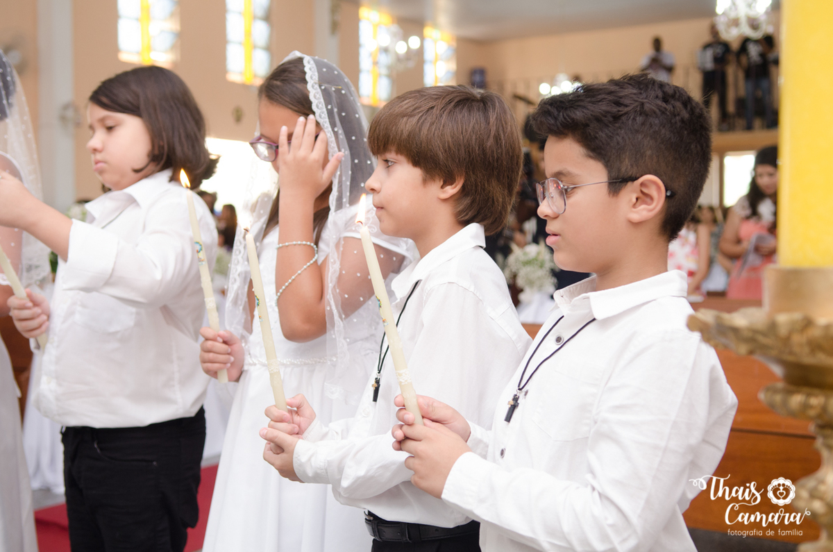 Primeira comunhão, Registro de comunhão, fotografia religiosa, fotografia cristã, primeira eucaristia, Thaís Camara, Thais Camara fotografia, Rio de Janeiro, RJ