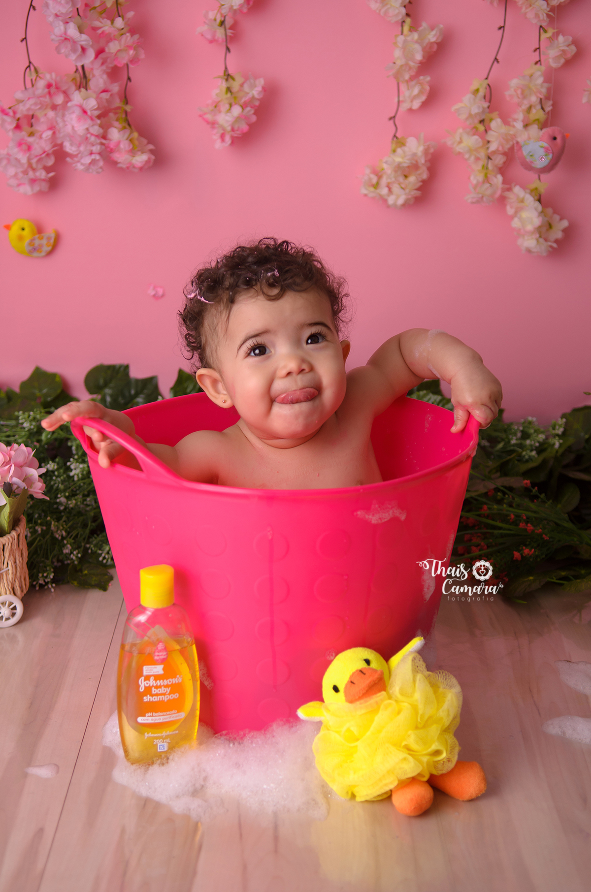 Cake Smash, Smash the cake, Jardim encantado, jardim de fadas, jardim de borboletas, ensaio floral, Ensaio flores, Book com bolo rj, Ensaio infantil RJ, Thais Camara, 2019
