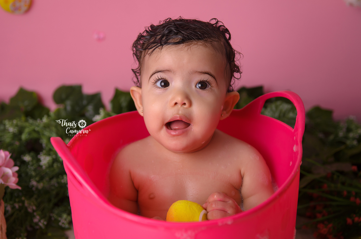 Cake Smash, Smash the cake, Jardim encantado, jardim de fadas, jardim de borboletas, ensaio floral, Ensaio flores, Book com bolo rj, Ensaio infantil RJ, Thais Camara, 2019