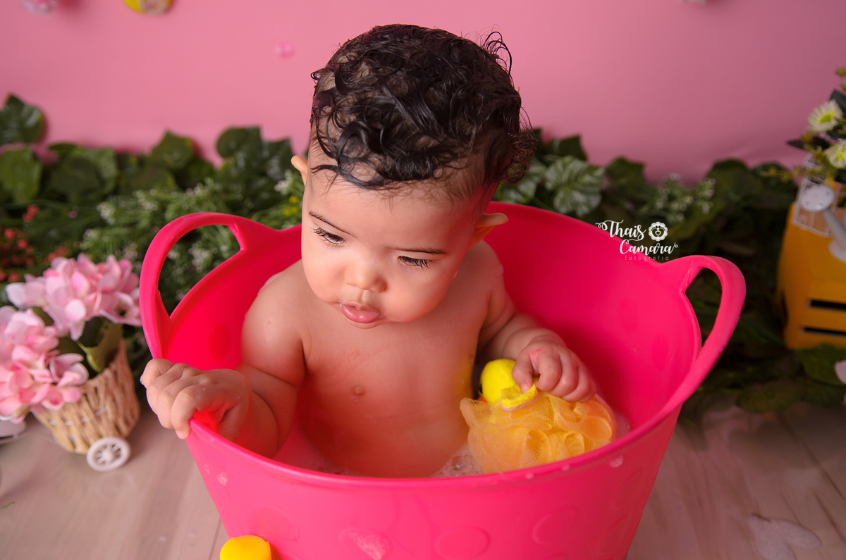 Cake Smash, Smash the cake, Jardim encantado, jardim de fadas, jardim de borboletas, ensaio floral, Ensaio flores, Book com bolo rj, Ensaio infantil RJ, Thais Camara, 2019