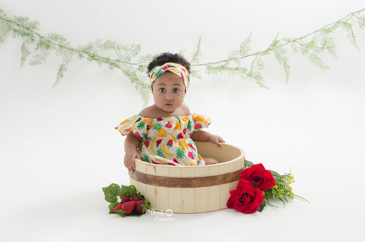ensaio menina, banho de leite, acompanhamento trimestral, acompanhamento mensal, foto mensal, book mensal, book infantil, ensaio frutinhas menino, ensaio frutinhas, book frutinhas, baby milkbath, banho de leite infantil, estúdio em campo grande rj
