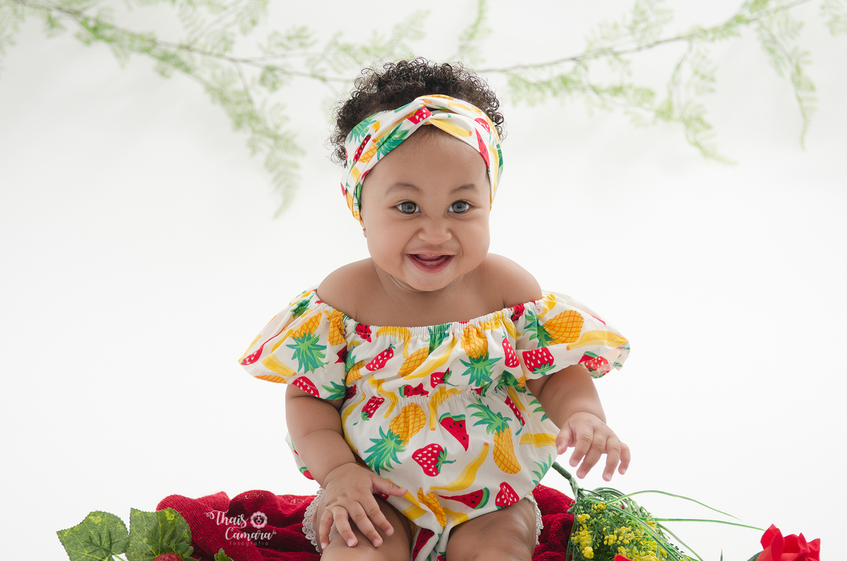 ensaio menina, banho de leite, acompanhamento trimestral, acompanhamento mensal, foto mensal, book mensal, book infantil, ensaio frutinhas menino, ensaio frutinhas, book frutinhas, baby milkbath, banho de leite infantil, estúdio em campo grande rj