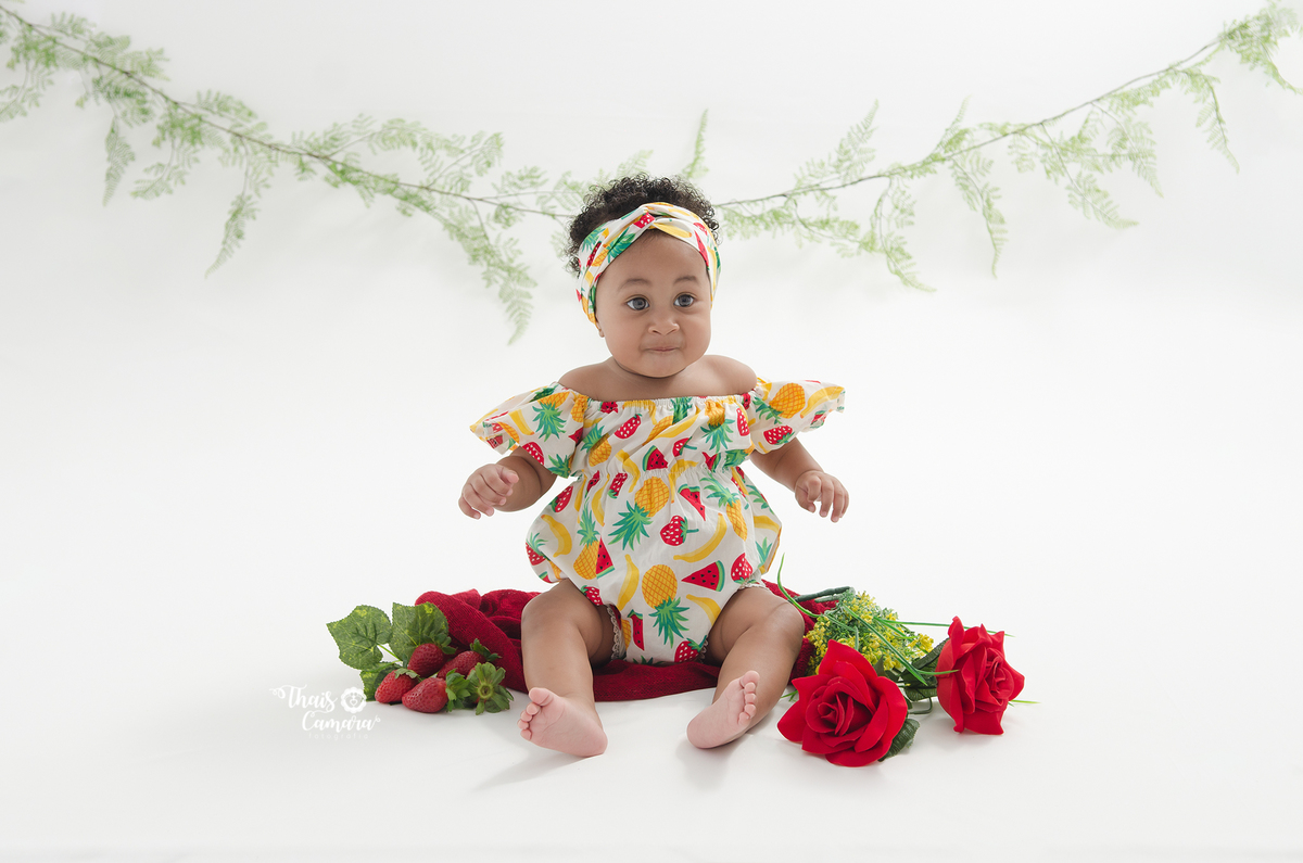 ensaio menina, banho de leite, acompanhamento trimestral, acompanhamento mensal, foto mensal, book mensal, book infantil, ensaio frutinhas menino, ensaio frutinhas, book frutinhas, baby milkbath, banho de leite infantil, estúdio em campo grande rj