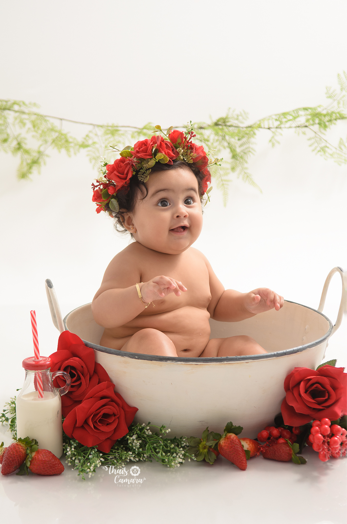 ensaio menina, banho de leite, acompanhamento trimestral, acompanhamento mensal, foto mensal, book mensal, book infantil, ensaio frutinhas menino, ensaio frutinhas, book frutinhas, baby milkbath, banho de leite infantil, estúdio em campo grande rj