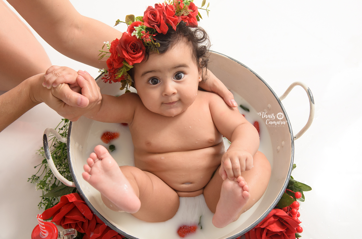 ensaio menina, banho de leite, acompanhamento trimestral, acompanhamento mensal, foto mensal, book mensal, book infantil, ensaio frutinhas menino, ensaio frutinhas, book frutinhas, baby milkbath, banho de leite infantil, estúdio em campo grande rj
