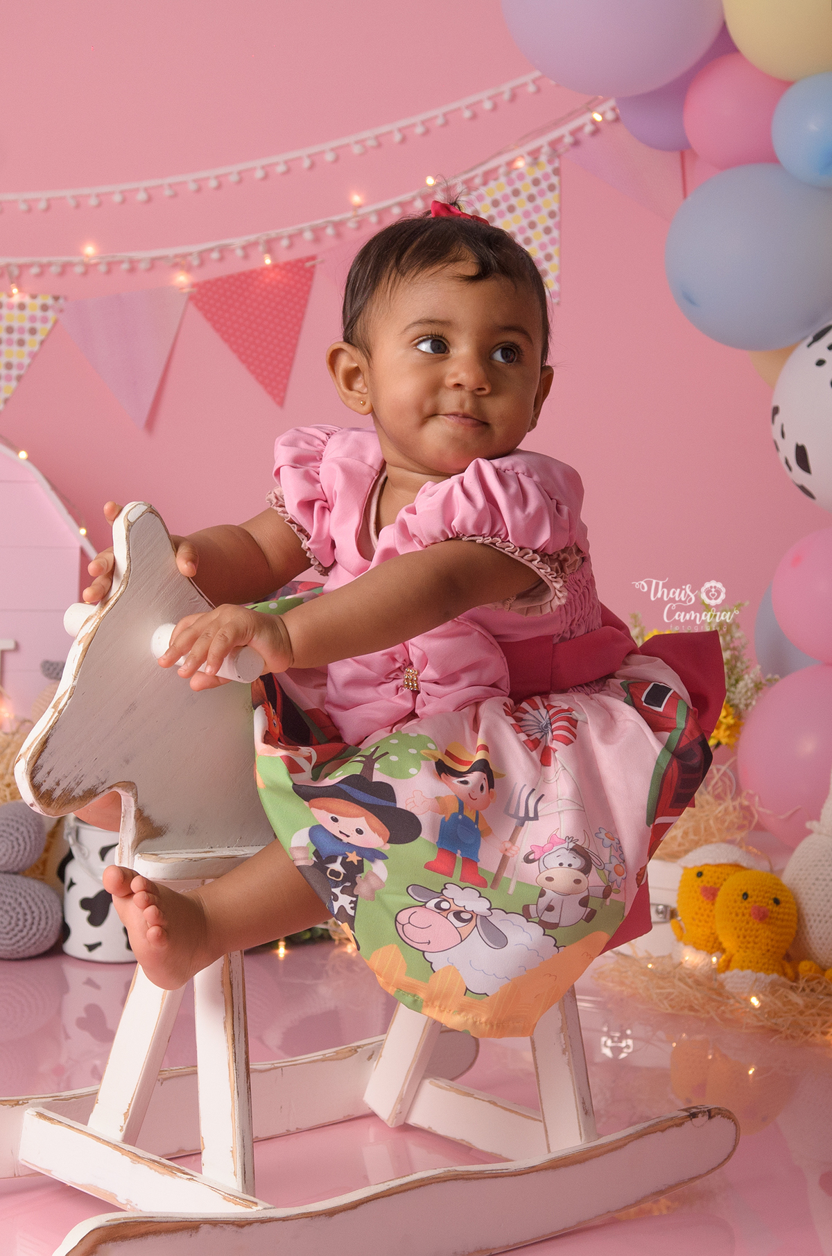 cake smash fazendinha, smash the cake, farm girl, fazendinha cake smash, ensaio de 1 ano, ensaio com bolo, decor festa fazendinha rosa, decoração fazenda rosa, studio infantil rj