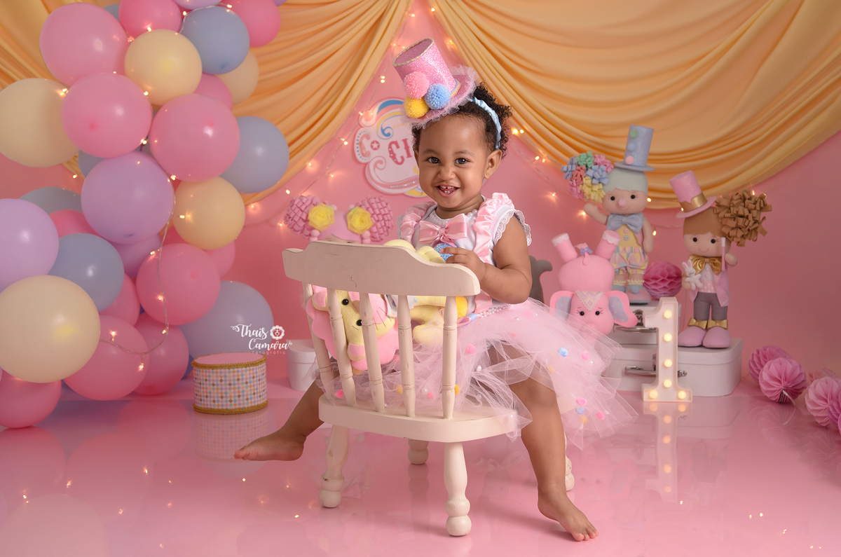 cake smash circo rosa, smash the cake, Circo menina, Pink carnivale cake smash, ensaio de 1 ano, Pink Circus, ensaio com bolo, decor festa Circo Rosa, studio infantil rj, smash the cake Campo Grande RJ