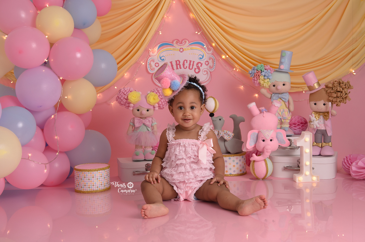 cake smash circo rosa, smash the cake, Circo menina, Pink carnivale cake smash, ensaio de 1 ano, Pink Circus, ensaio com bolo, decor festa Circo Rosa, studio infantil rj, smash the cake Campo Grande RJ