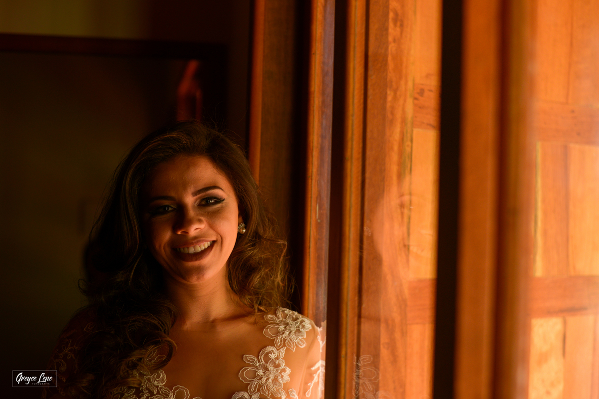 noiva na janela sessao externa em porto velho rondonia