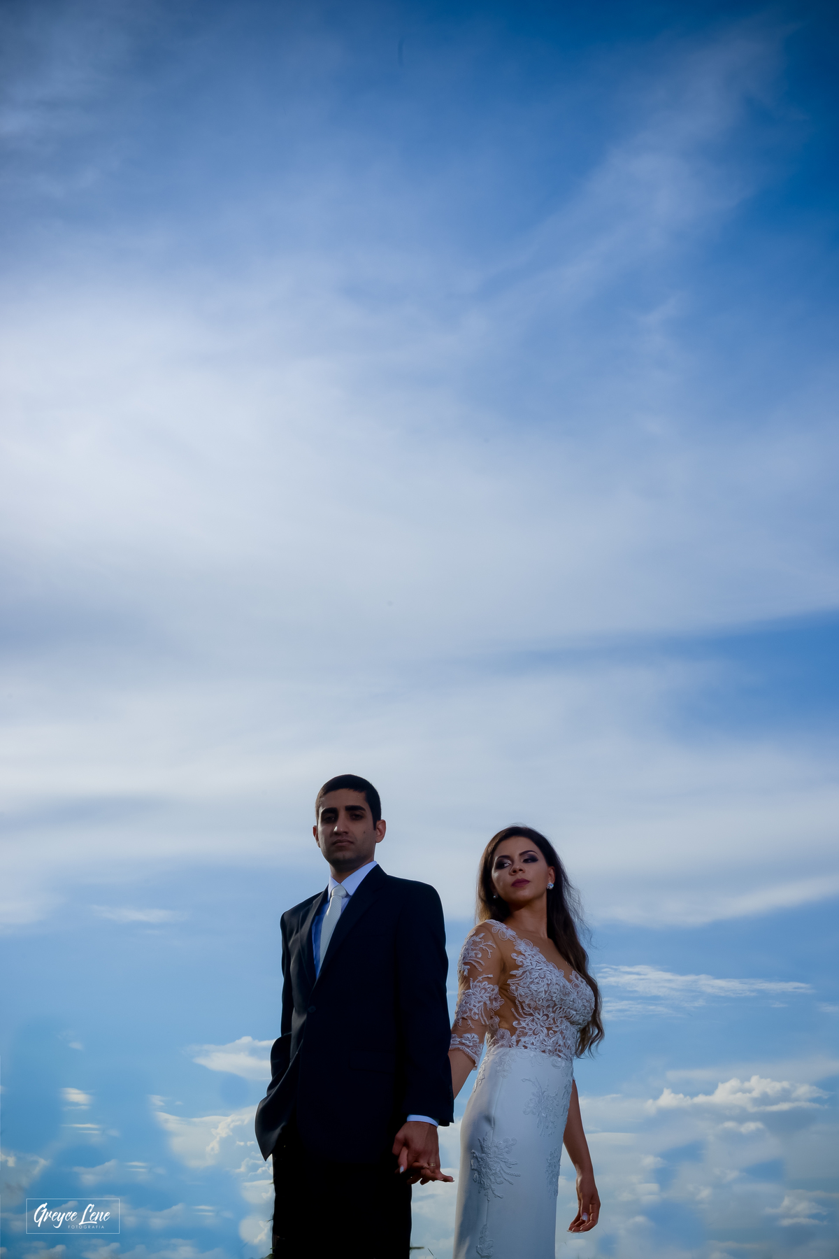 noivos com o ceu ao fundo sessao externa porto velho rondonia