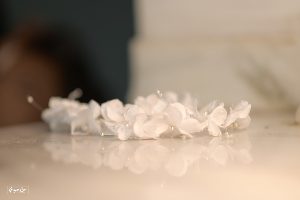 foto de detalhes da tiara de casamento da noiva em porto velho rondonia fotografa